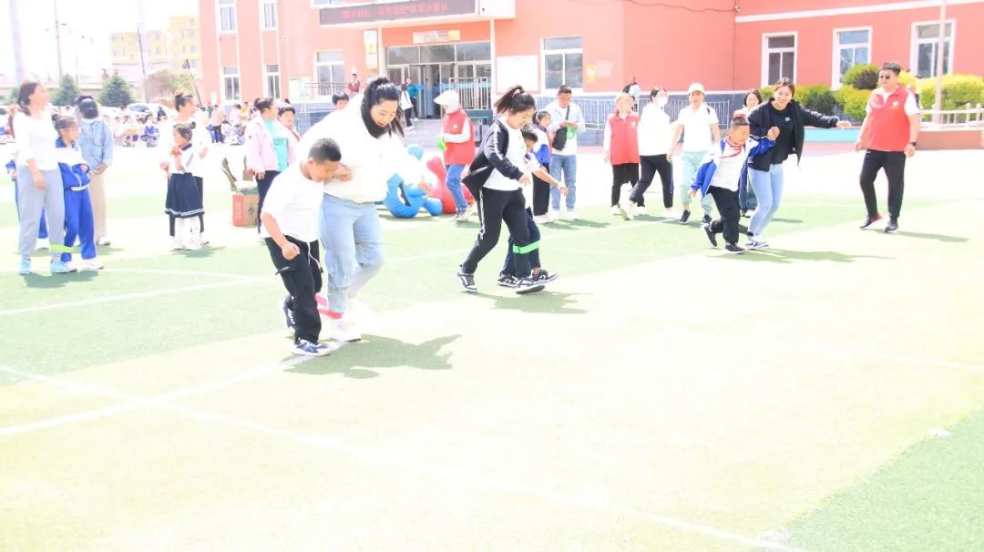 协同育人|(43)法库县教育局组织开展青年家长学校建设系列活动